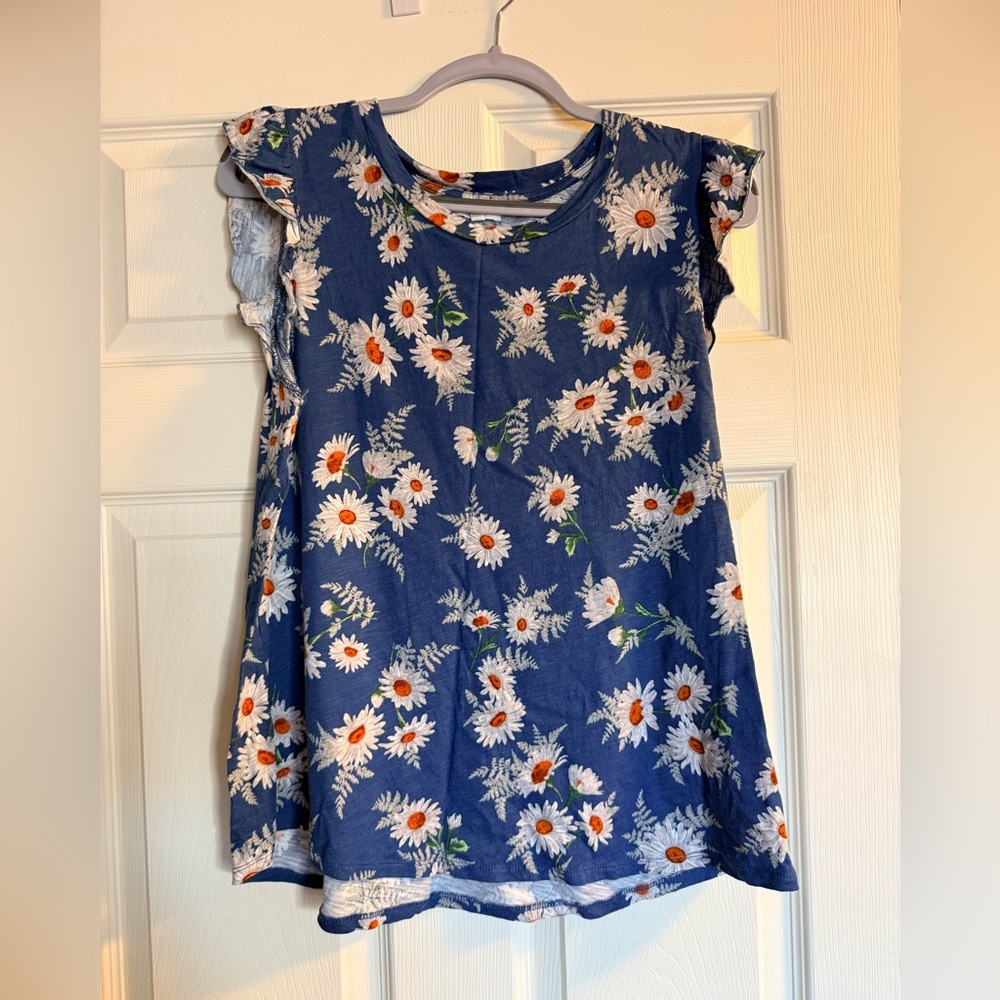 Floral Blue Top with Daisy Design